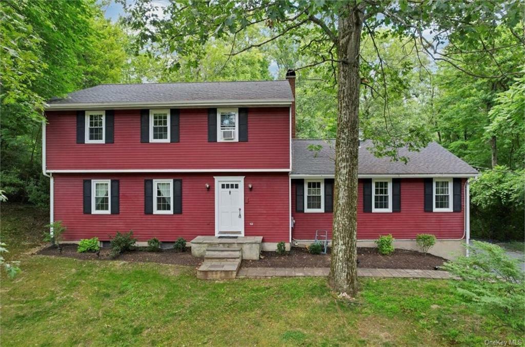 Property Photo:  24 Dogwood Hills Road  NY 12550 