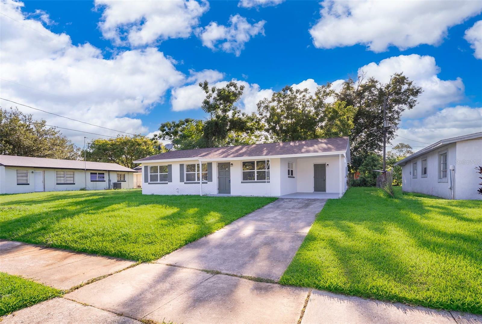 Property Photo:  4207 Lake Richmond Drive  FL 32811 