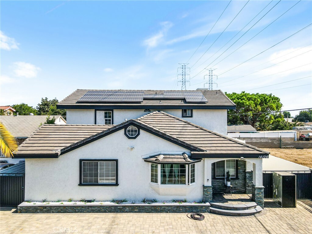 Property Photo:  14106 Gruen Street  CA 91331 