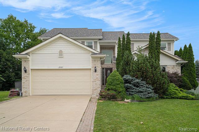 Property Photo: 3065 Fenview Drive MI 48108