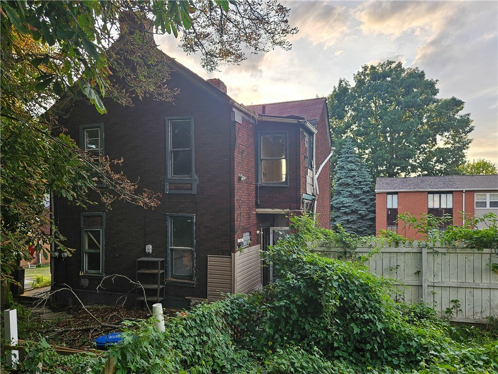 Property Photo:  3740 Frazier St  PA 15213 