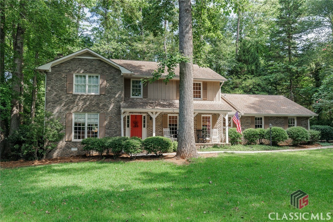 Property Photo:  209 Dunwoody Drive  GA 30605 