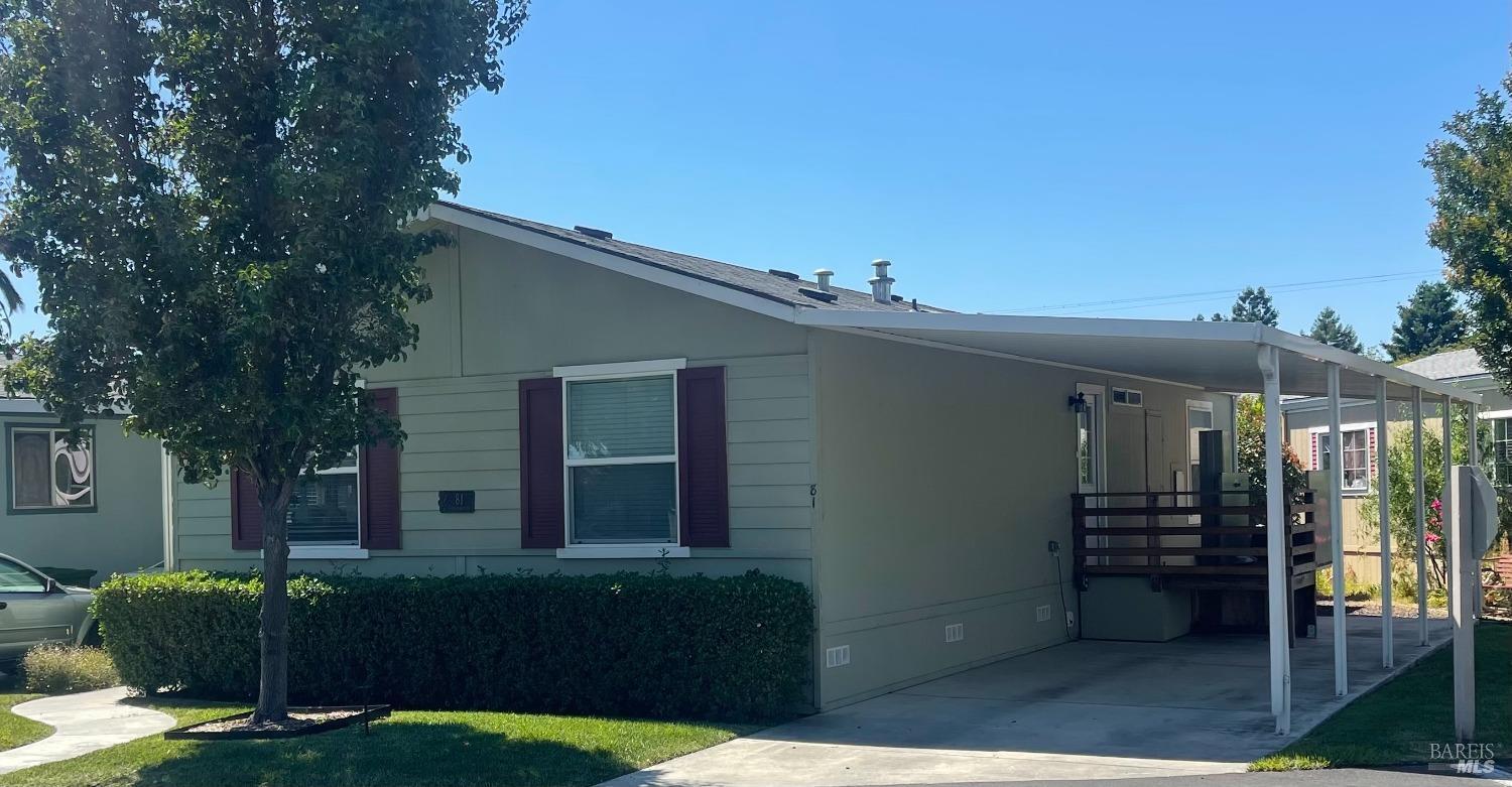 81 Candlewood Drive  Petaluma CA 95472 photo