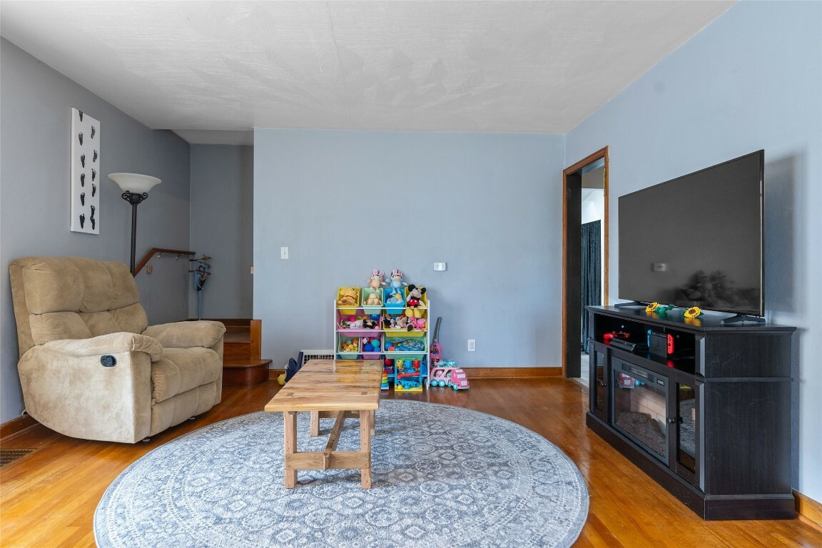 Property Photo:  3 Schulte Avenue  NY 13790 