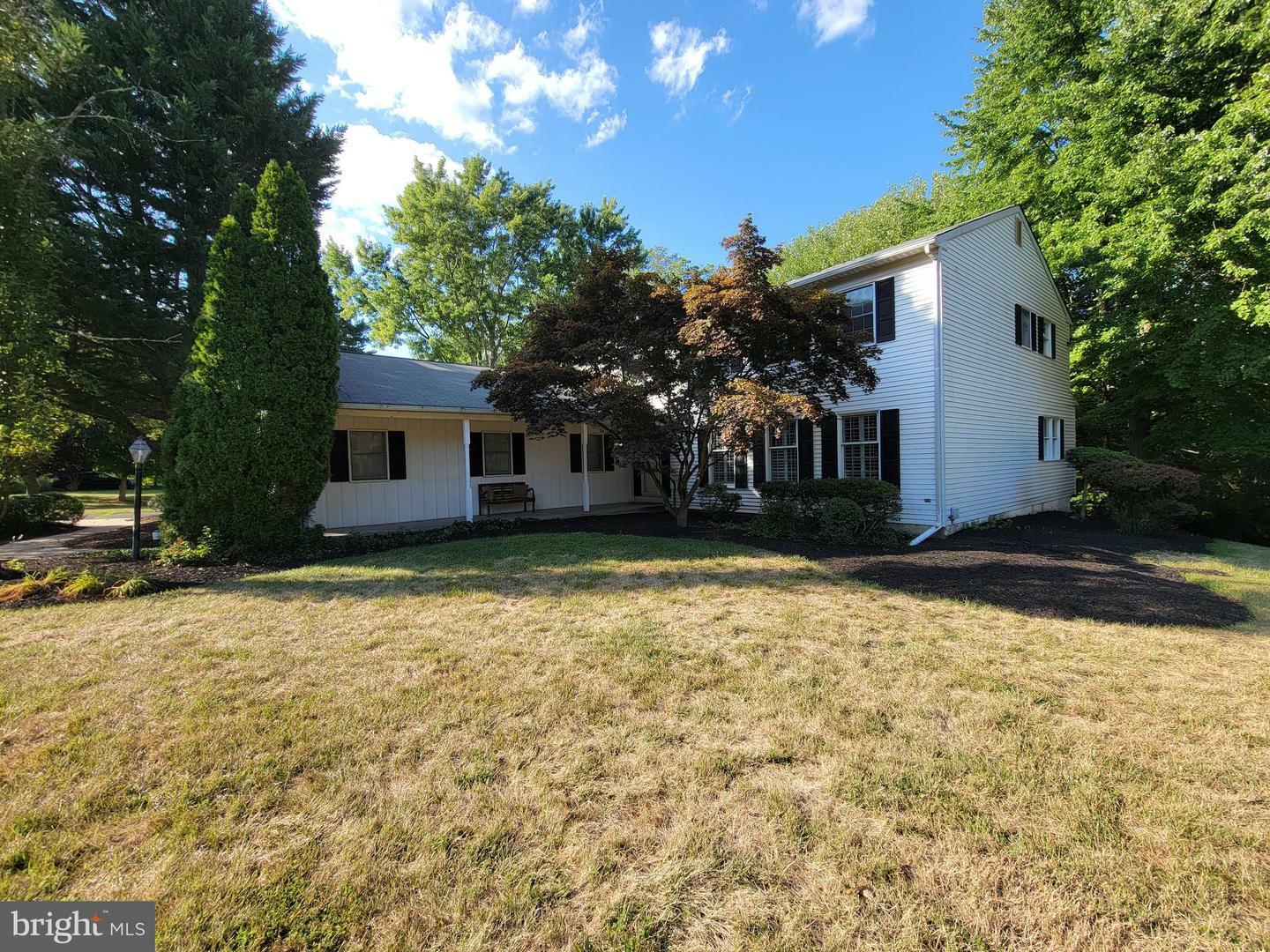 Property Photo:  872 Gainsway Road  PA 19067 