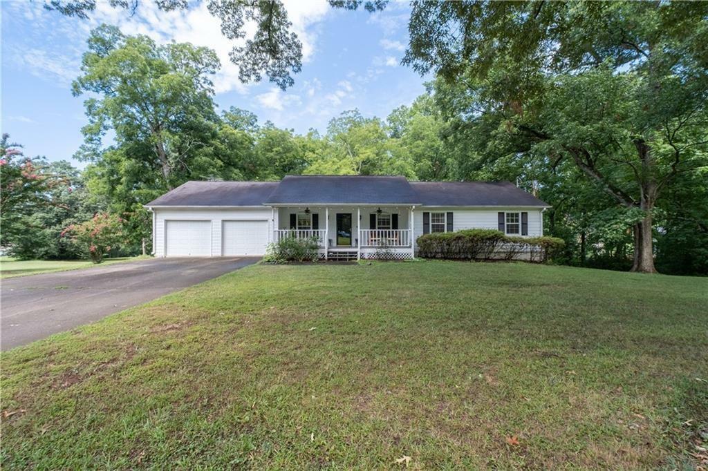 Property Photo:  285 Old Hamilton Road NW  GA 30064 