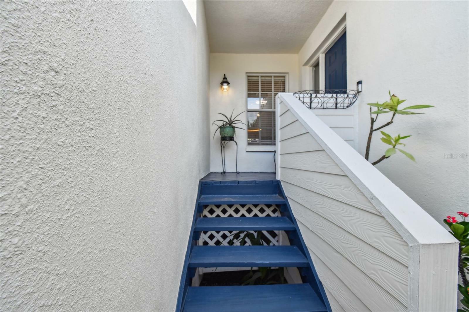 Property Photo:  5222 S Russell Street 26  FL 33611 