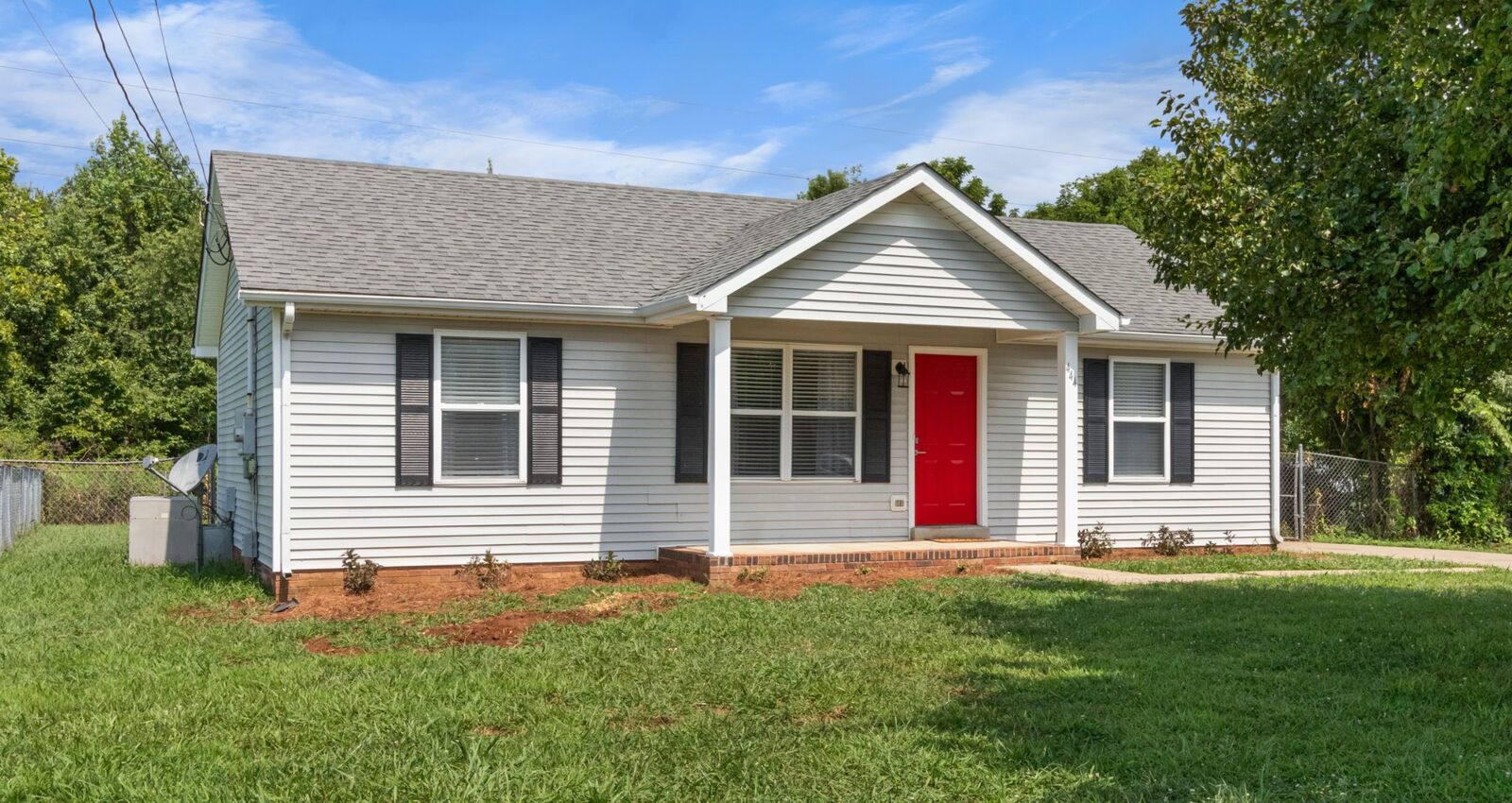 Property Photo:  444 Sideline Dr  KY 42262 