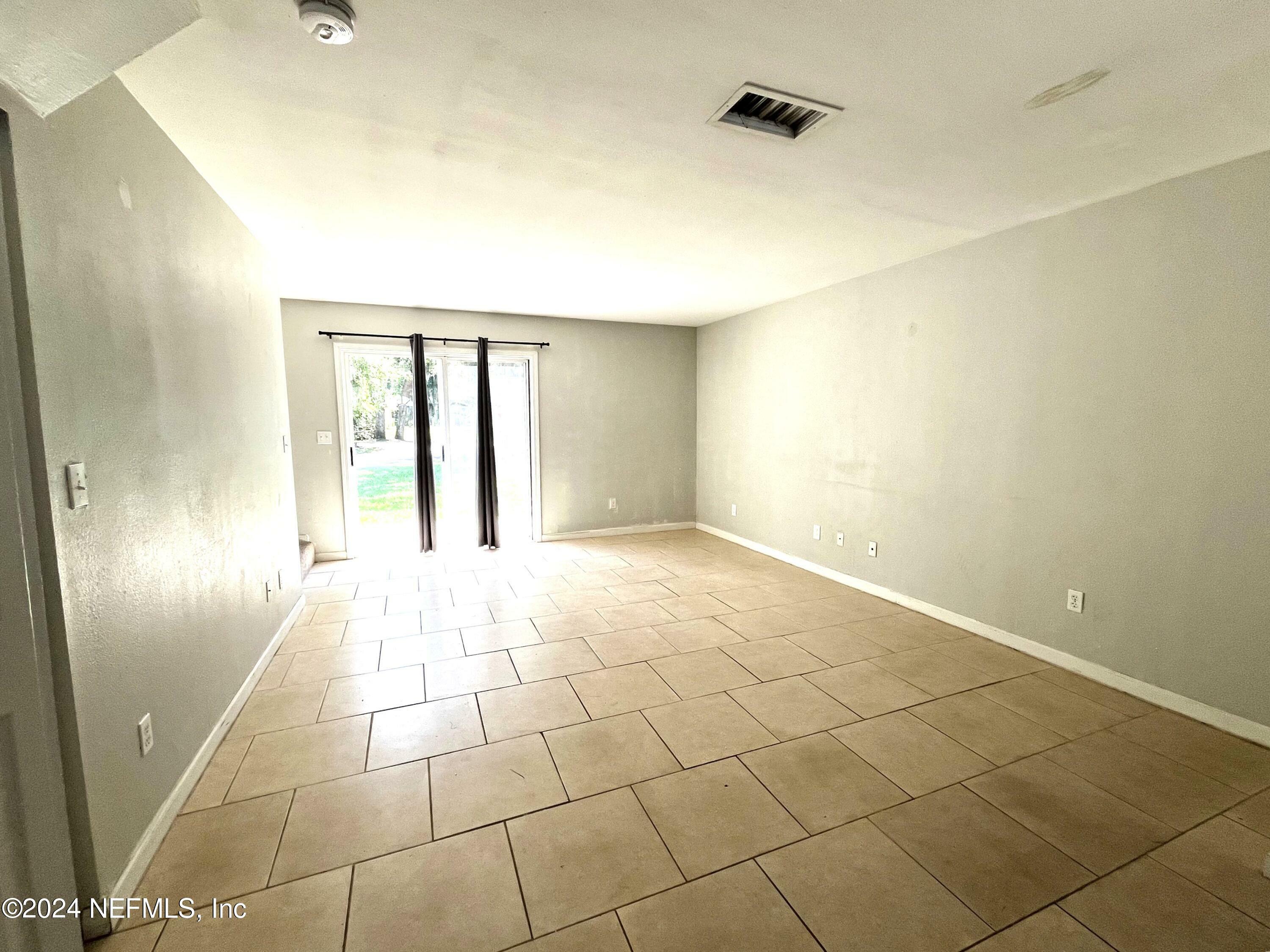 Property Photo:  4420 Carter Road 1  FL 32086 