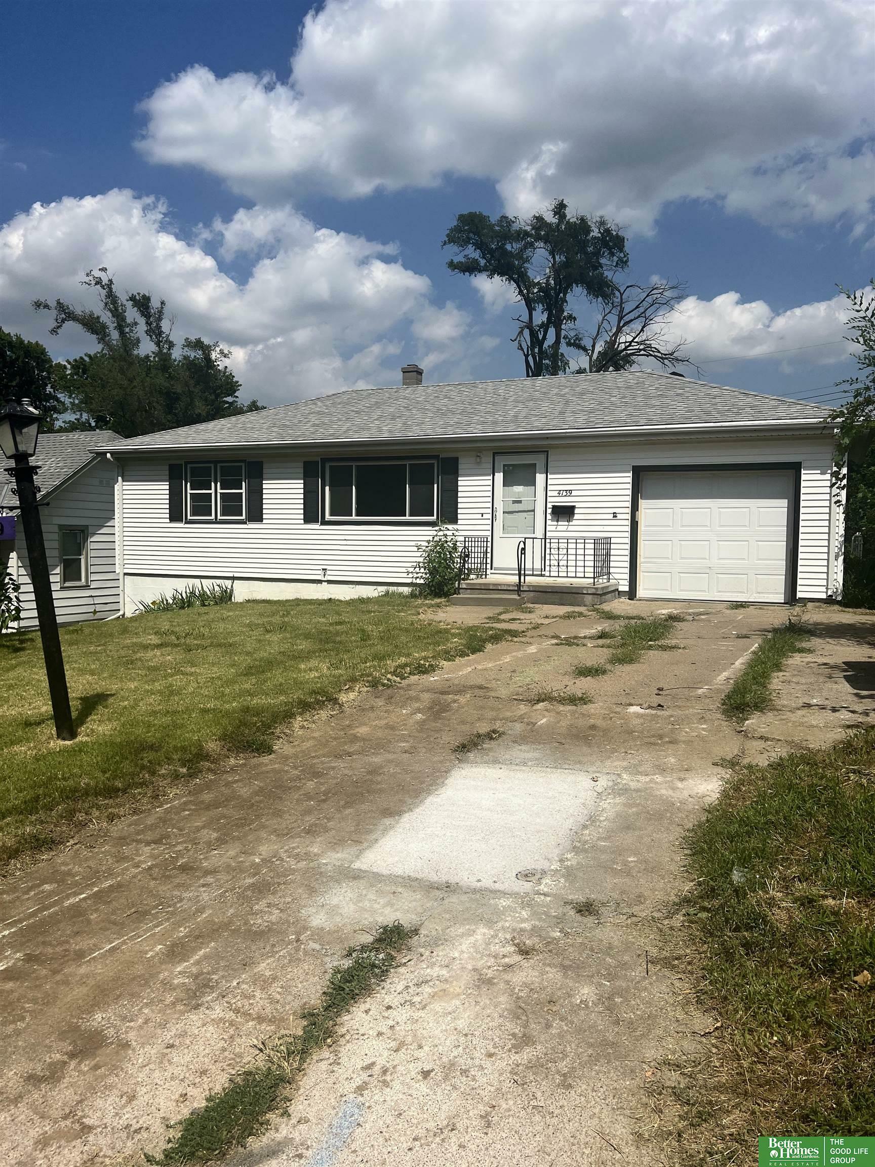 Property Photo:  4139 N 61st Street  NE 68104 