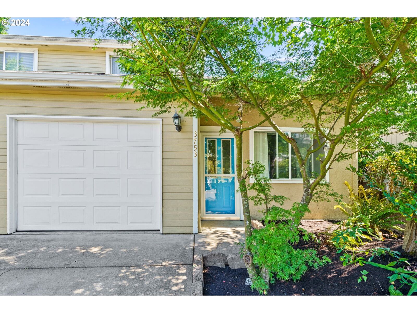 Property Photo:  3753 Westleigh St  OR 97405 