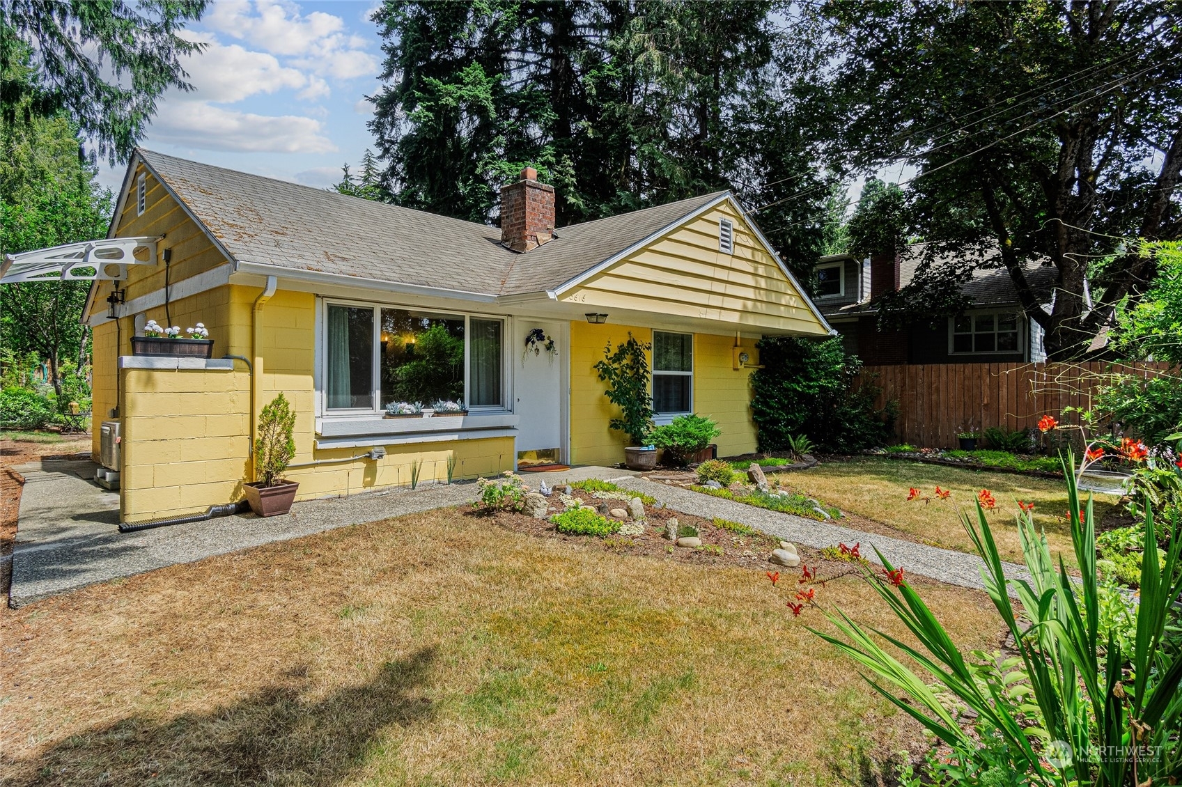 Property Photo:  3616 NE 110th Street  WA 98125 