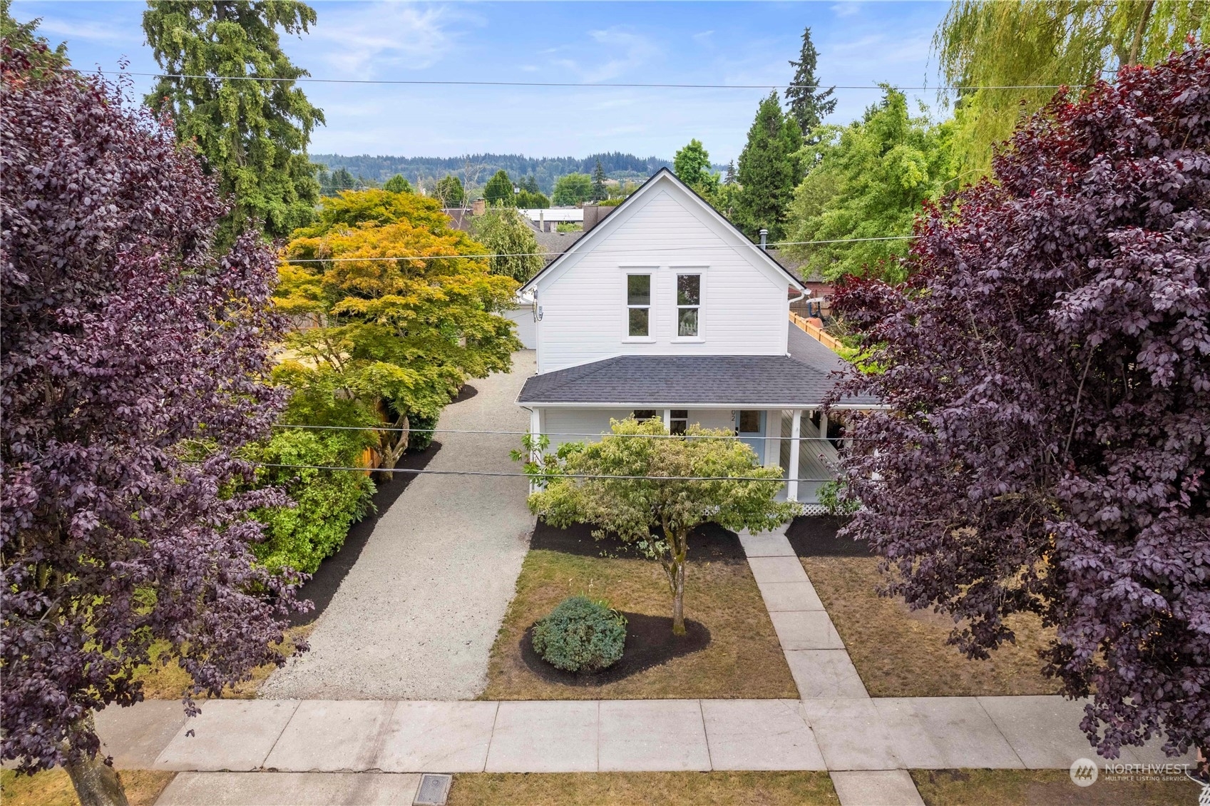 Property Photo:  602 3rd Avenue NE  WA 98372 