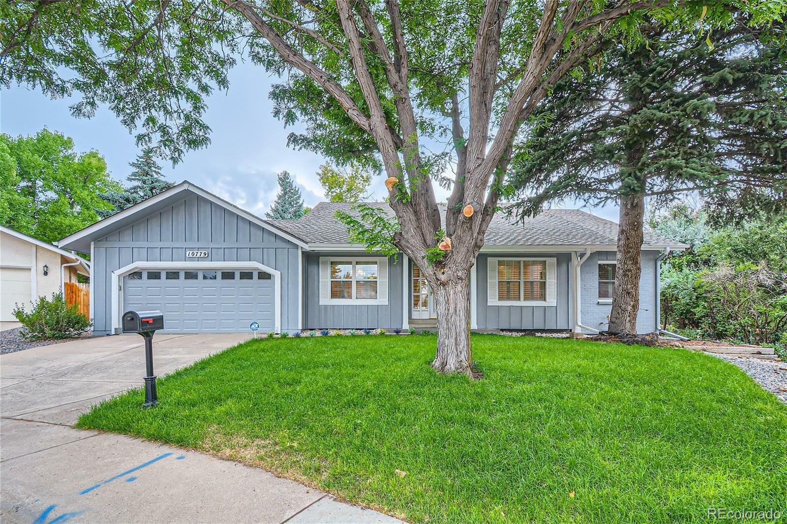 Property Photo:  10779 E Ida Place  CO 80111 