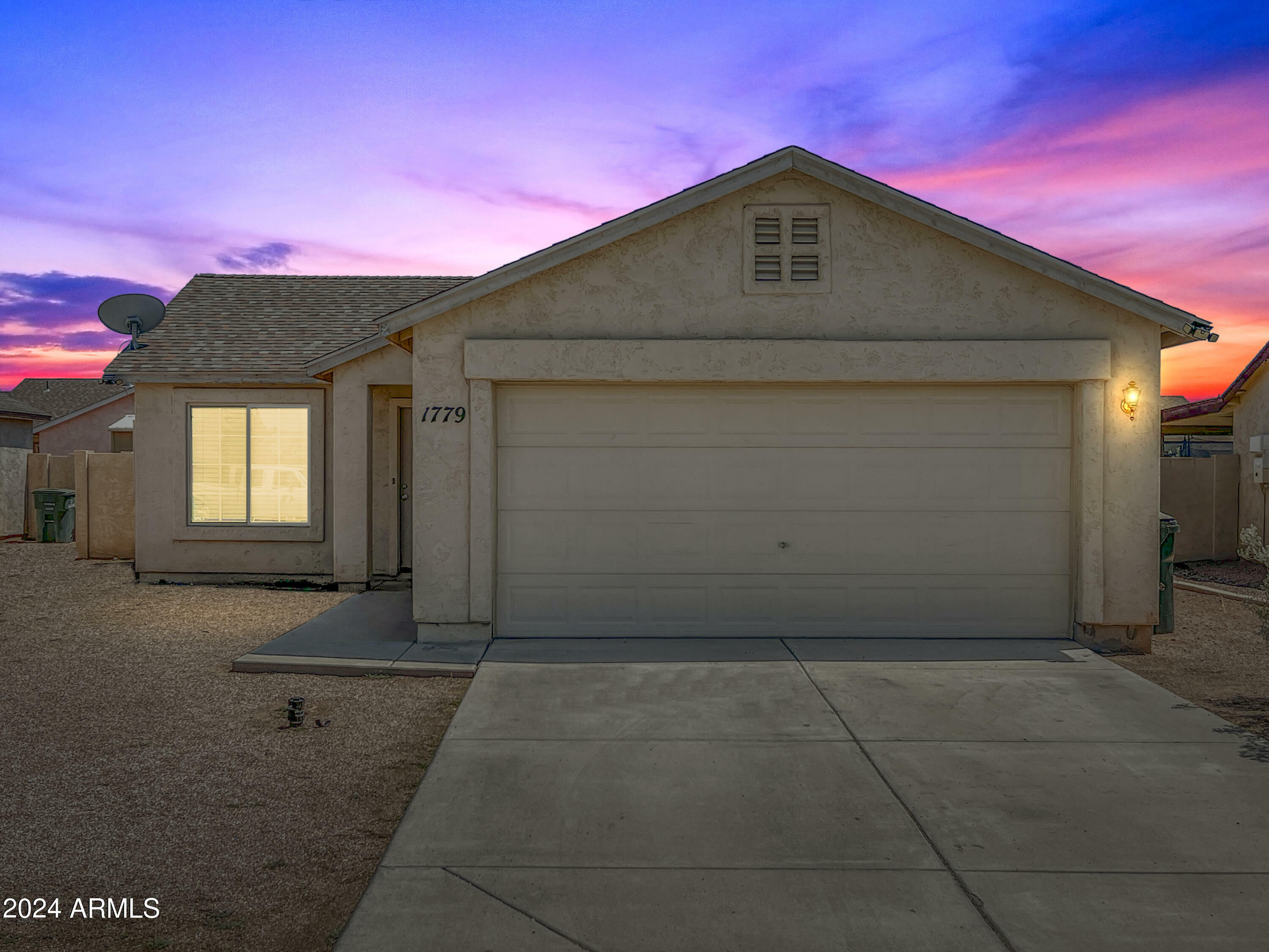 Property Photo:  1779 E Birch Street  AZ 85122 