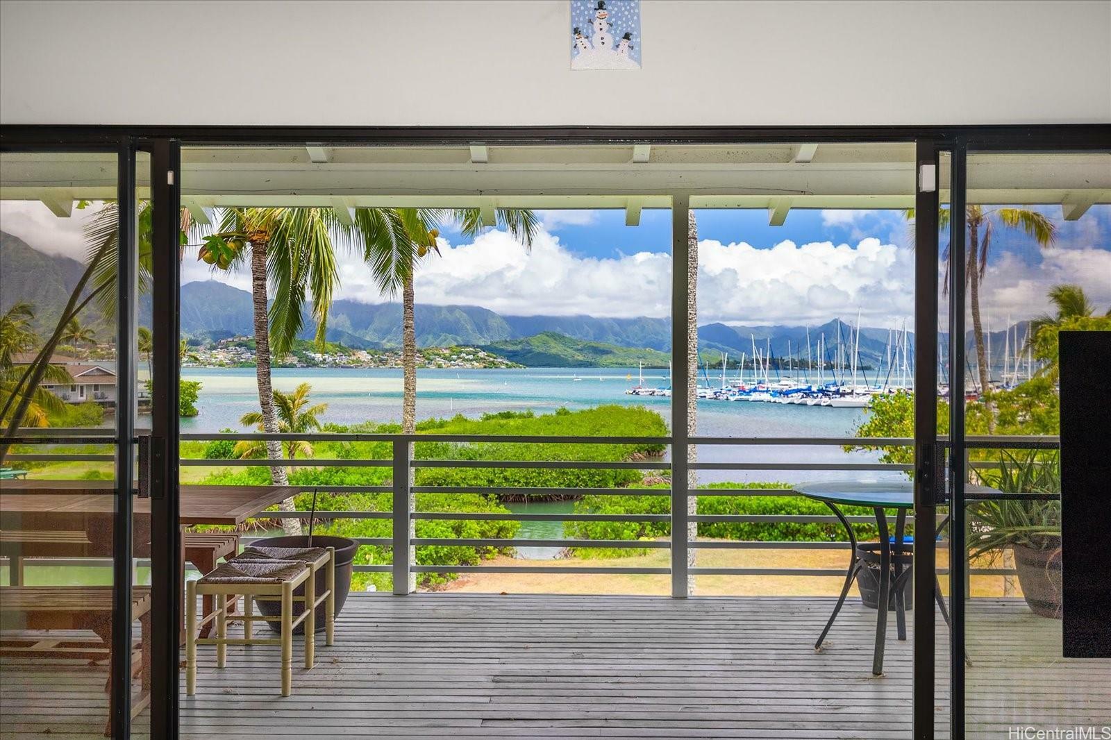 Property Photo:  44-519 Kaneohe Bay Drive  HI 96744 