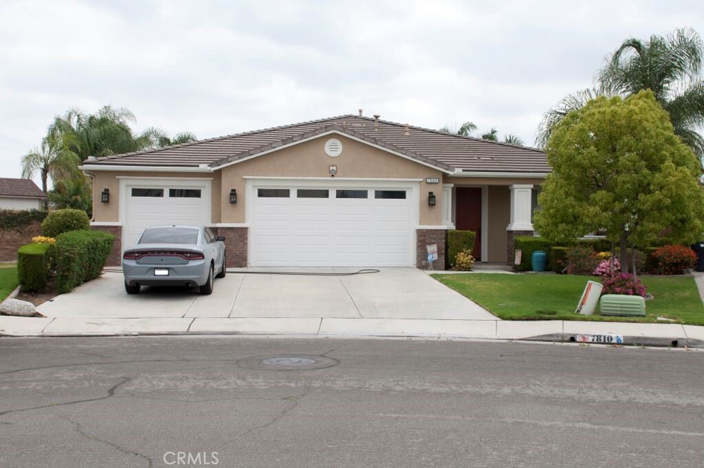 7810 Serenity Falls Rd  Eastvale CA 92880 photo