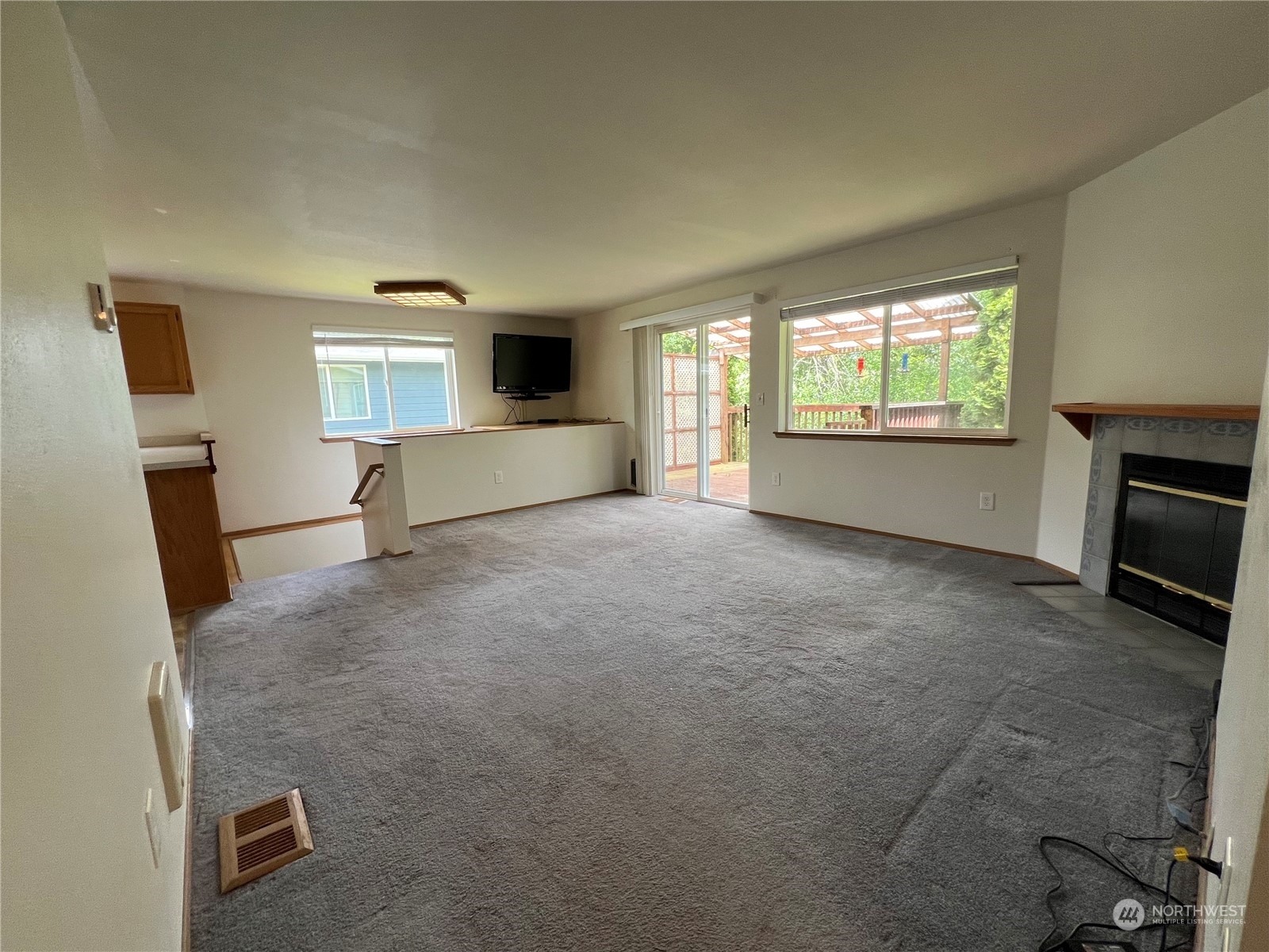 Property Photo:  2601 Lake Drive  WA 98258 