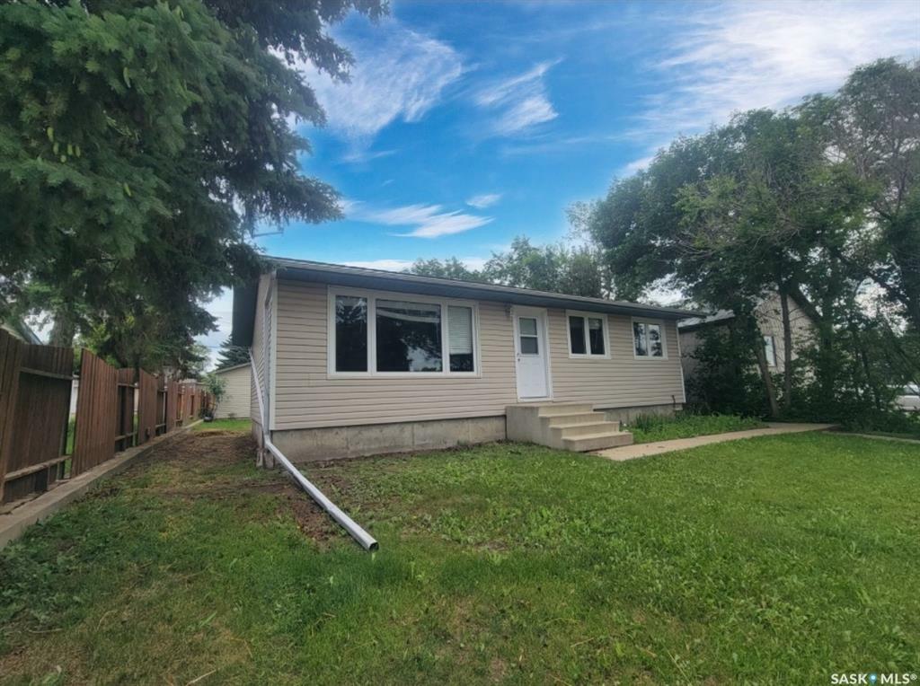 Photo de la propriété:  4903 Tribune Street  SK S0L 2C0 