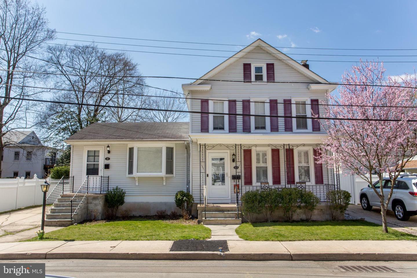 Property Photo:  123 N Franklin Street  NJ 08530 