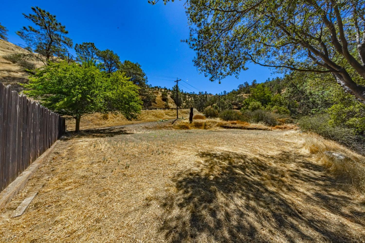 Property Photo:  27785 Sky Harbour Road  CA 93626 