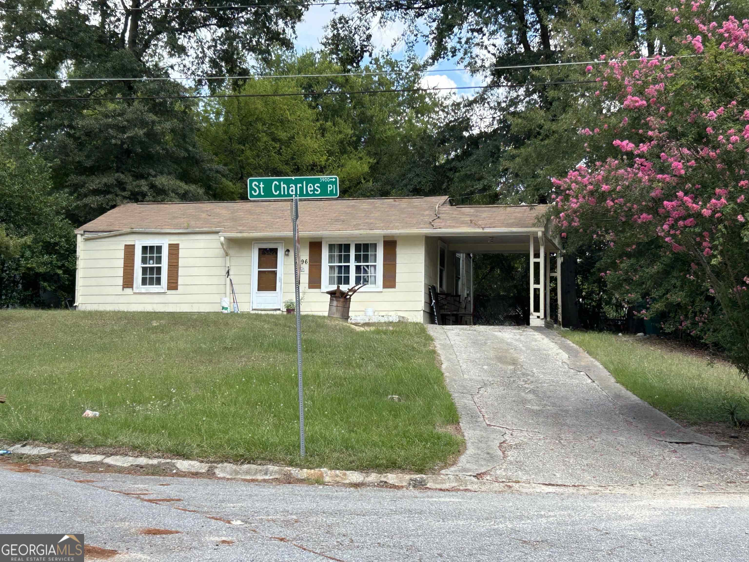 Property Photo:  3896 Saint Charles Place  GA 31206 