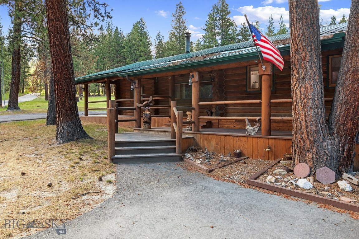 Property Photo:  2010 Silver Ridge Road  MT 59840 