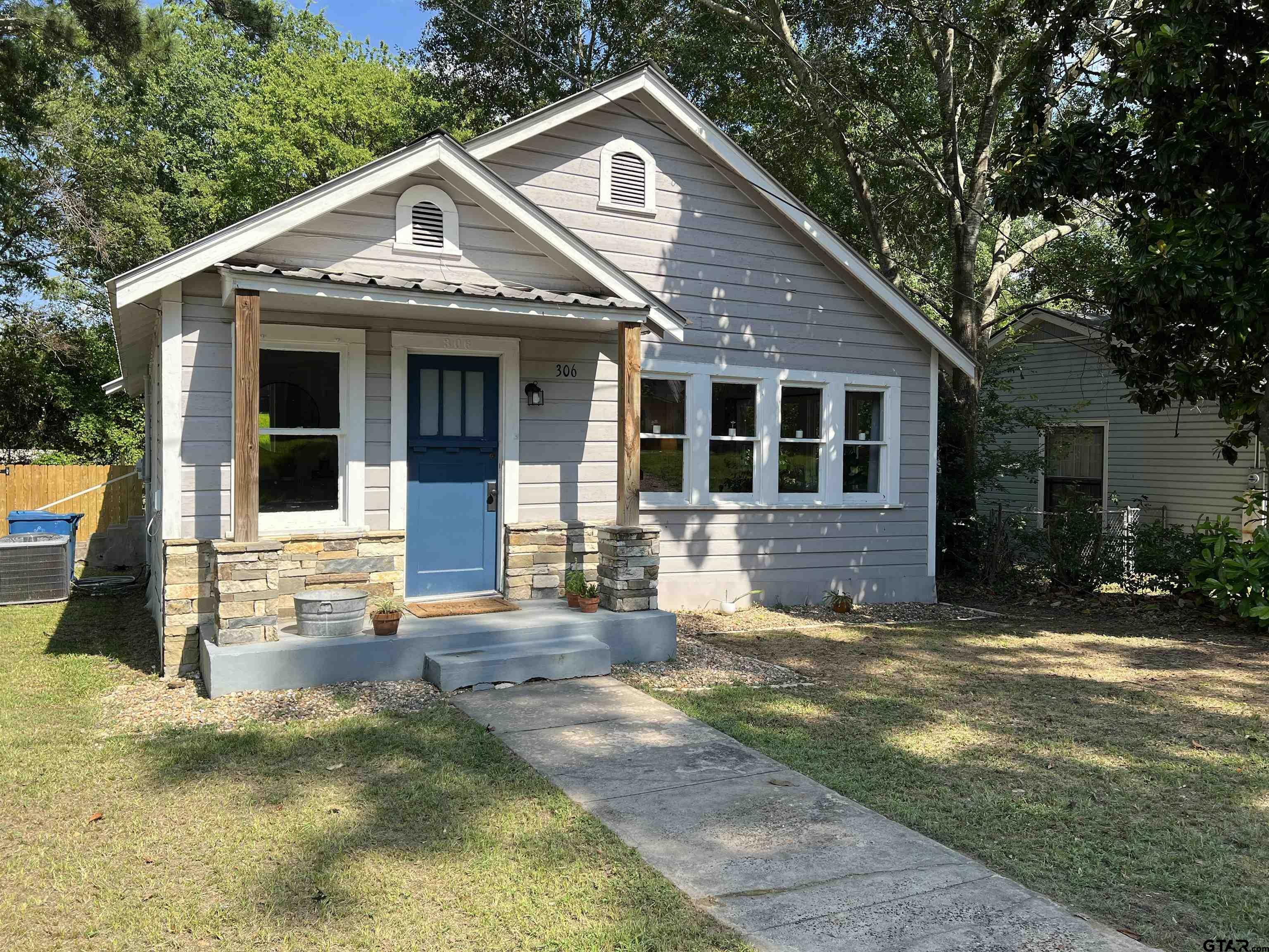 Property Photo:  306 N Tyler St  TX 75755 