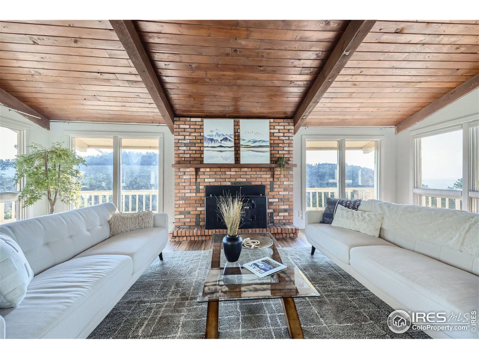 Property Photo: 6357 Red Hill Rd CO 80302