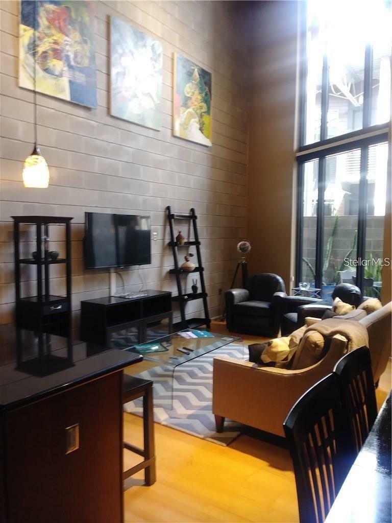 Property Photo:  217 N 12th Street 105  FL 33602 