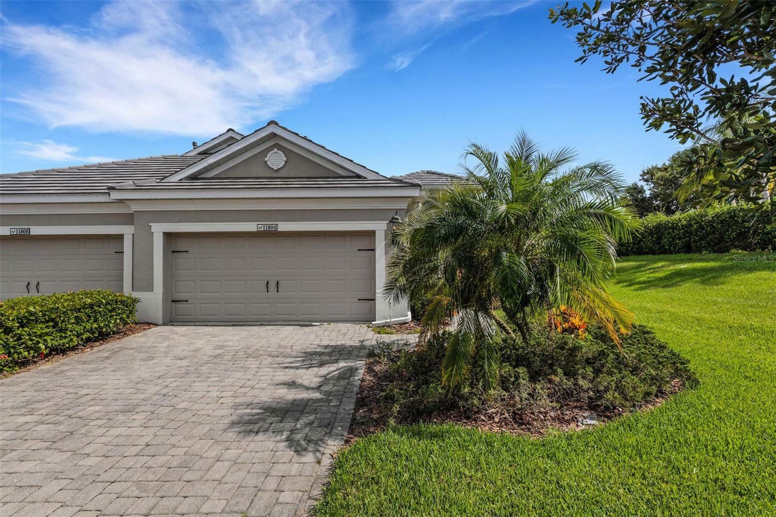 Property Photo:  11804 Sawgrass Lake Terrace  FL 34211 