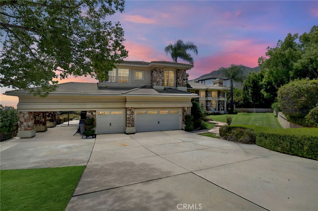 Property Photo:  4928 Skyline Road  CA 91701 