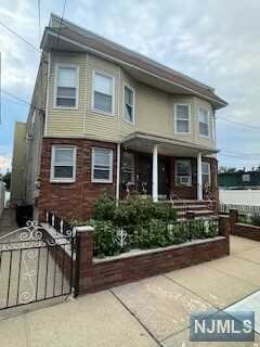 Property Photo:  763 Elm Street 1L  NJ 07032 