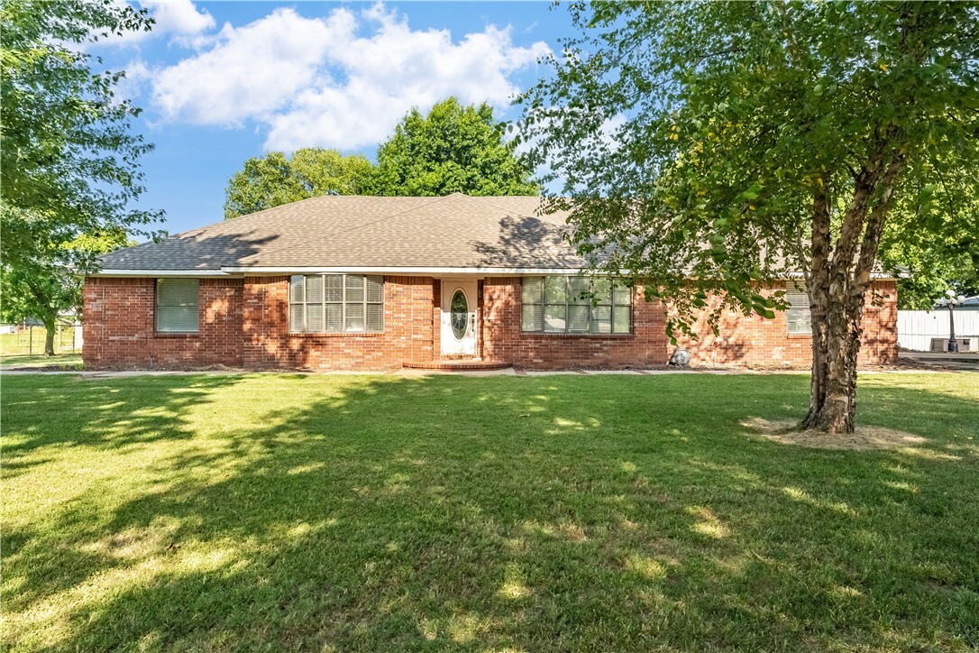 Property Photo:  399 Pioneer Lane  AR 72734 