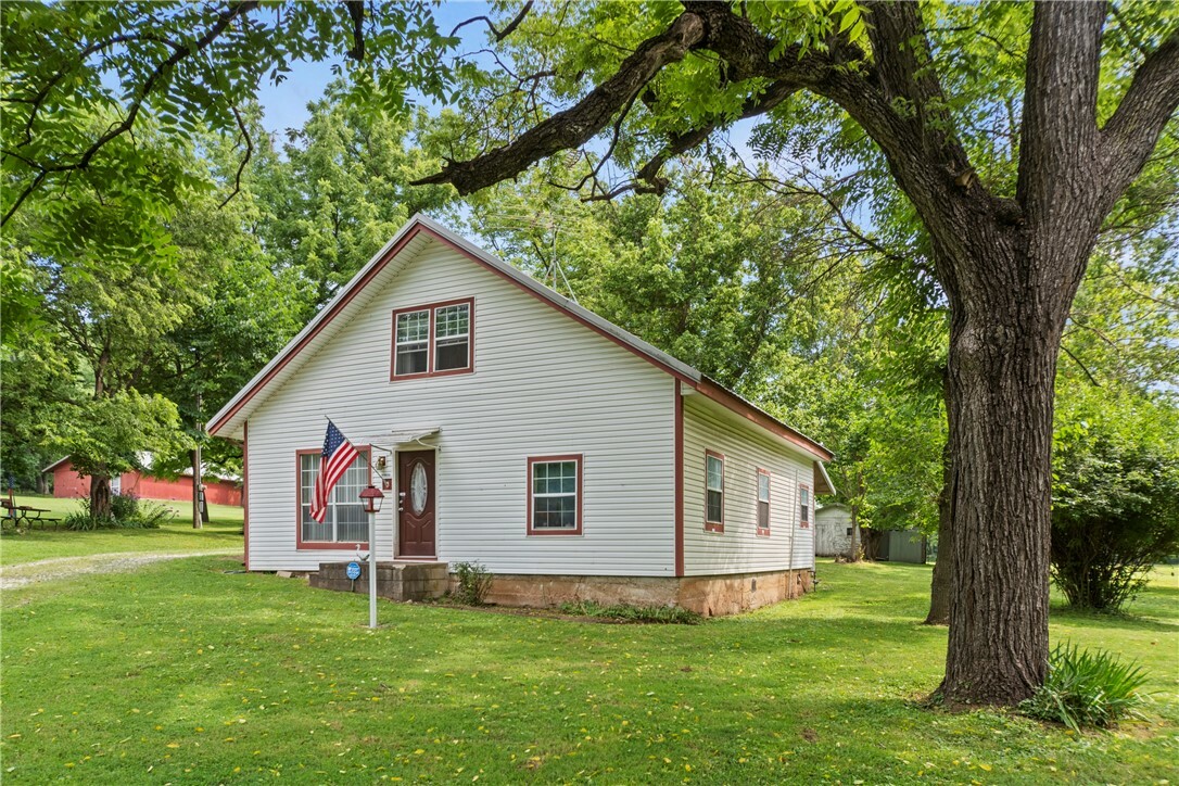 Property Photo:  13172 Puppy Creek Road  AR 72745 