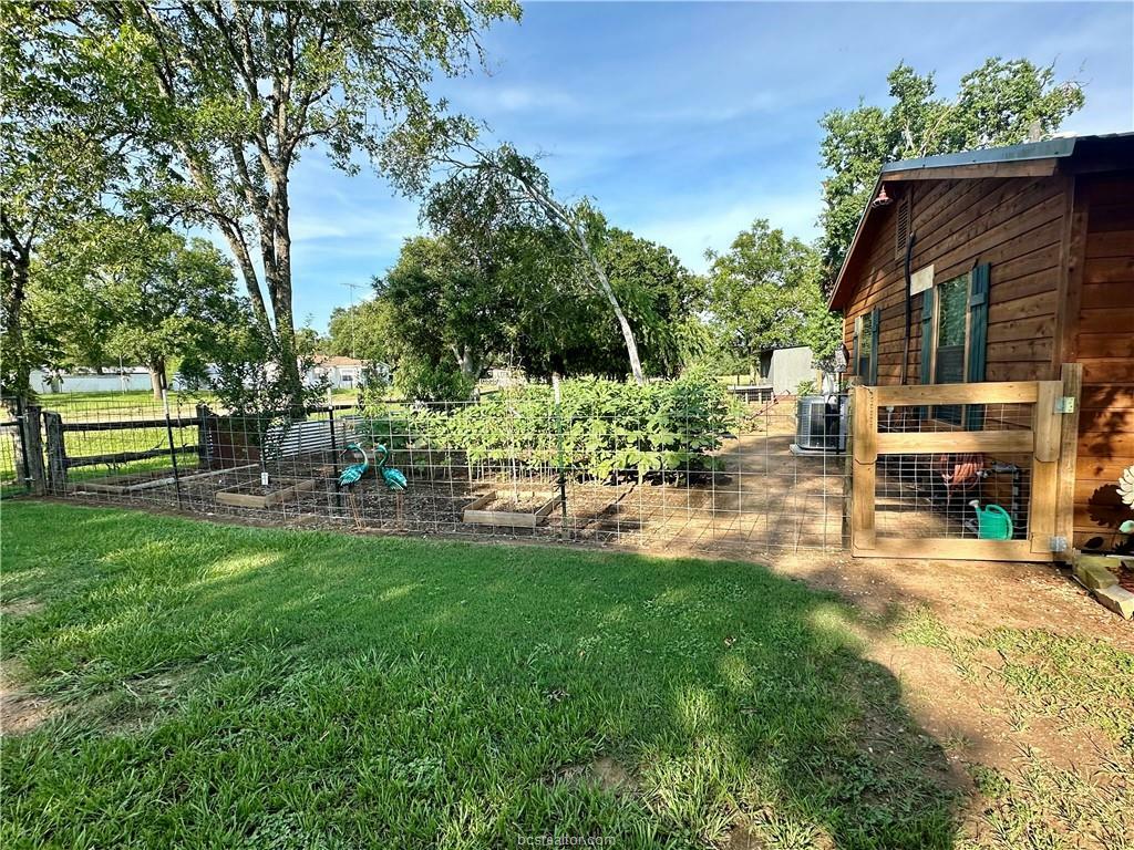 Property Photo:  3571 County Road 106  TX 77470 