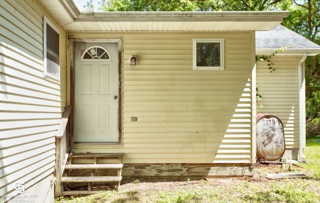 Property Photo:  10097 Beckett  MI 48006 