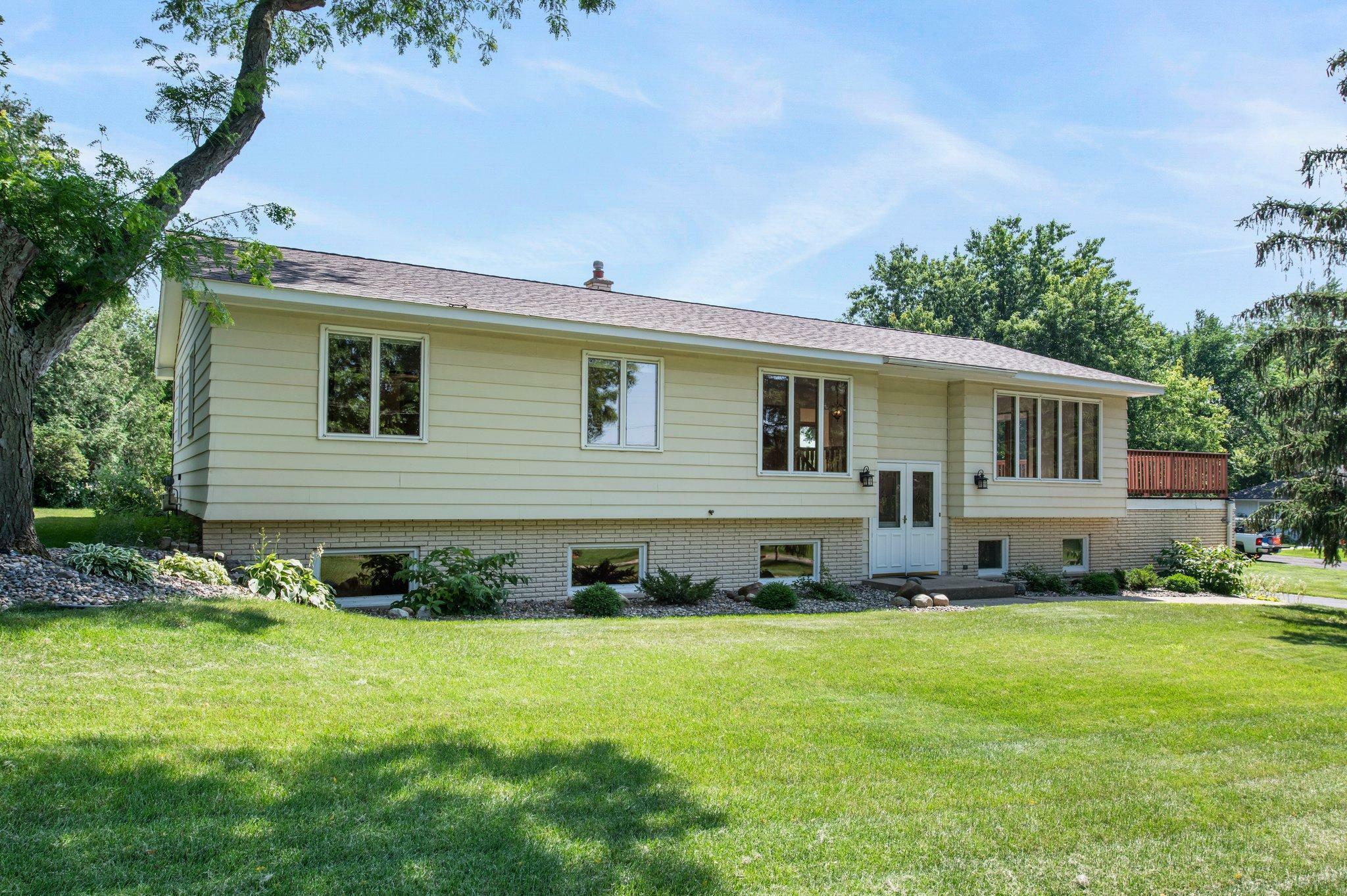 Property Photo:  668 Callahan Place  MN 55118 