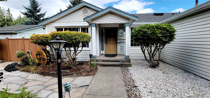 Property Photo: 7600 Elm Court SE WA 98503
