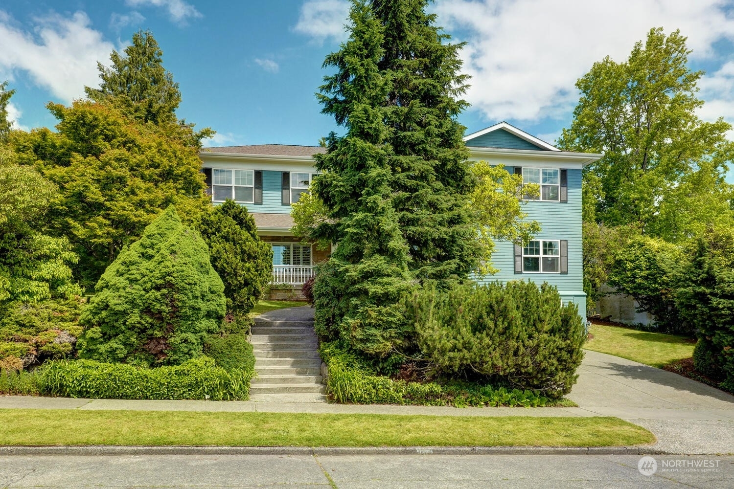 Property Photo:  6030 Ann Arbor Avenue NE  WA 98115 