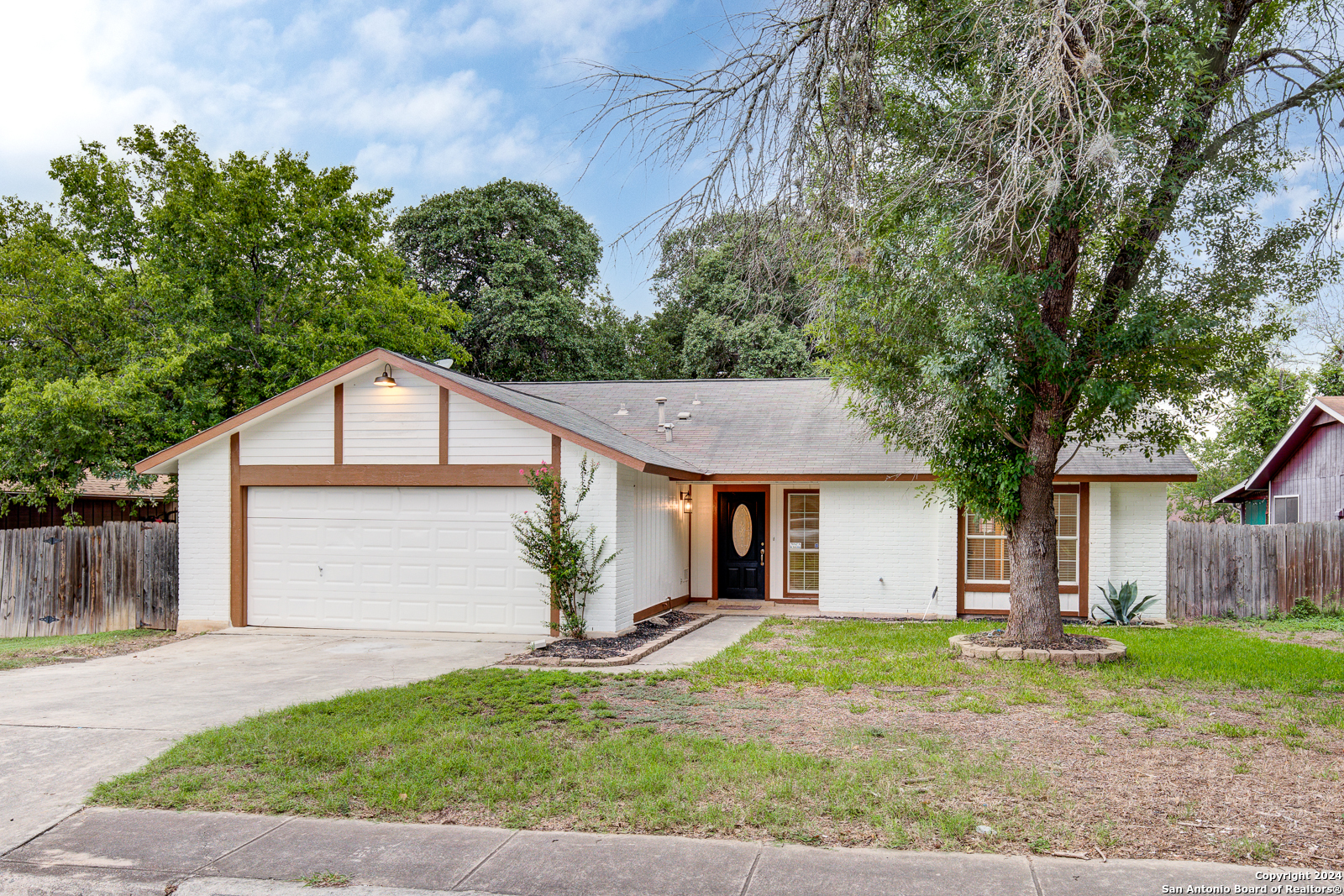 Property Photo:  5907 Brambletree St  TX 78247 