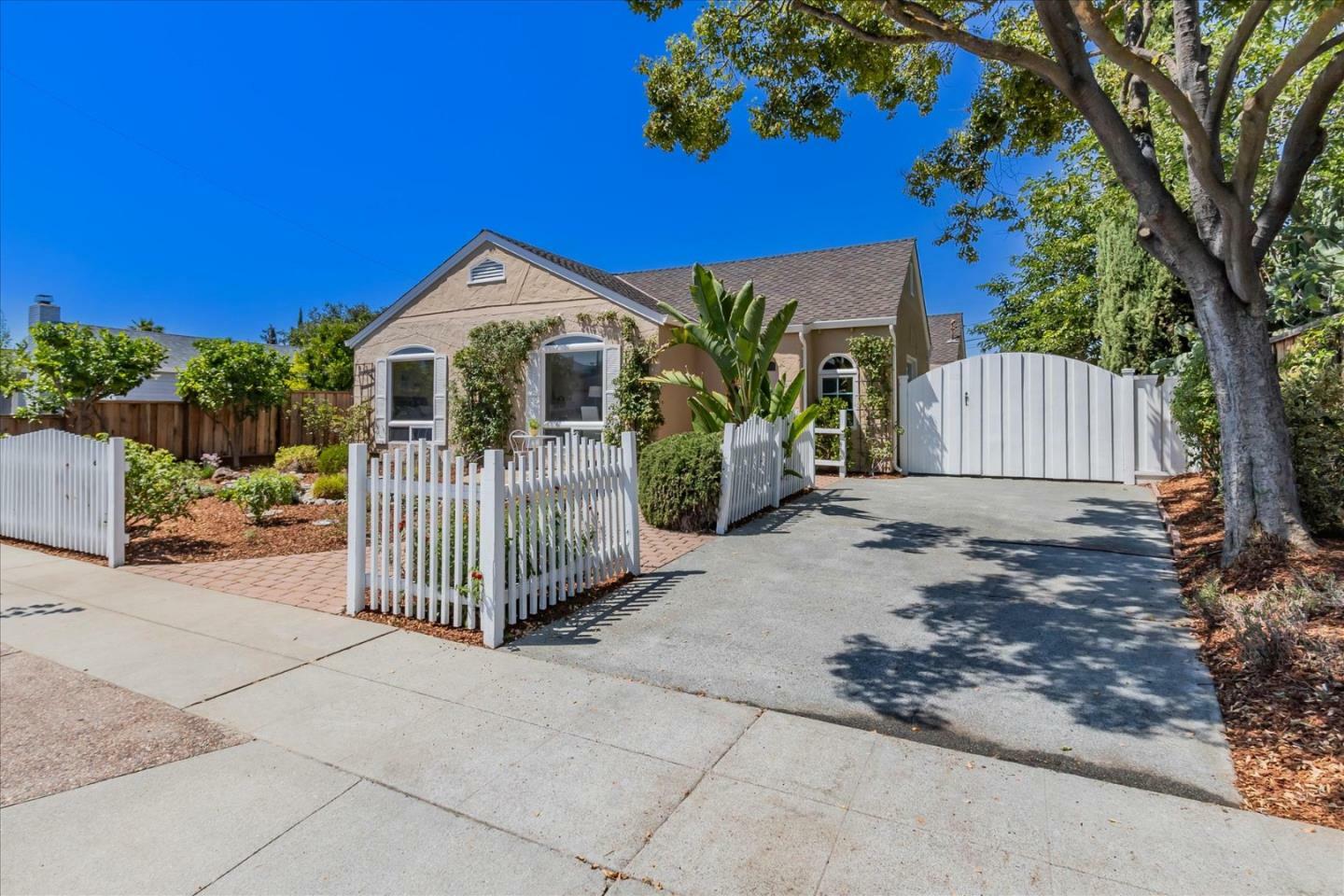 Property Photo:  963 Smith Avenue  CA 95008 