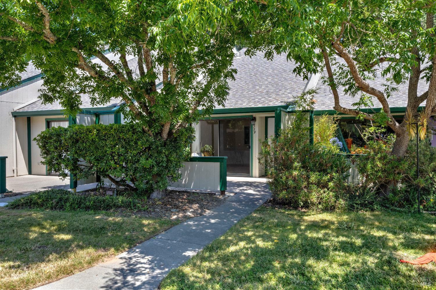 Property Photo:  539 Norlee Street  CA 95472 