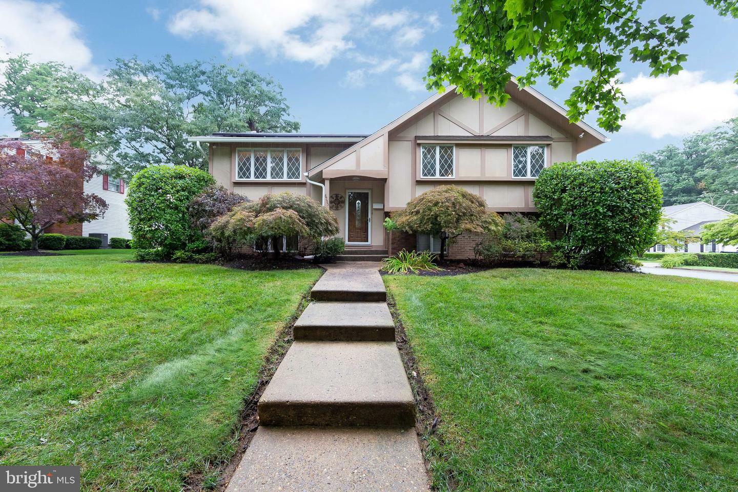 Property Photo:  8755 Maple Avenue  NJ 08109 