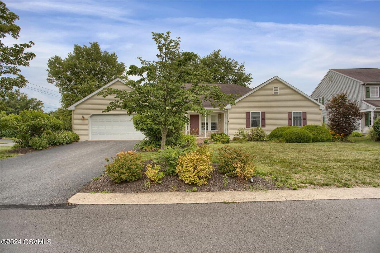 Property Photo:  322 Birchtree Lane  PA 17837 