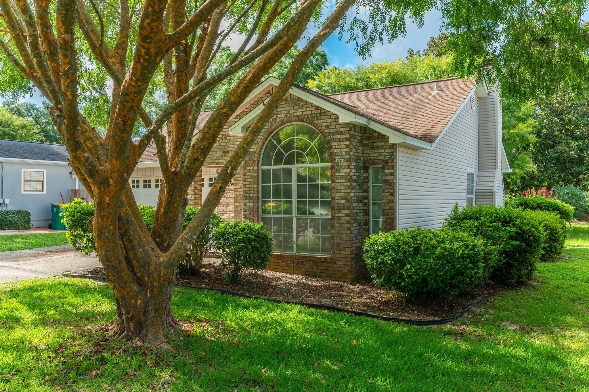 Property Photo:  4274 Lancaster Drive  FL 32578 