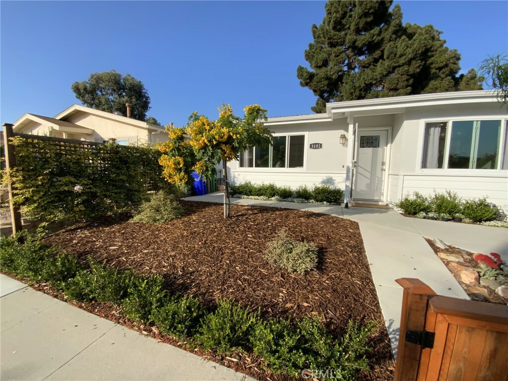 Property Photo:  3102 Buena Hills Drive  CA 92056 