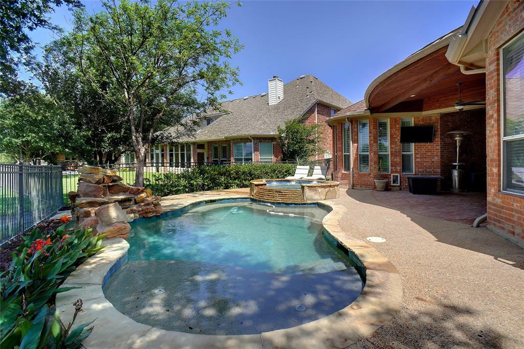 Property Photo:  9121 Blanco Drive  TX 76226 