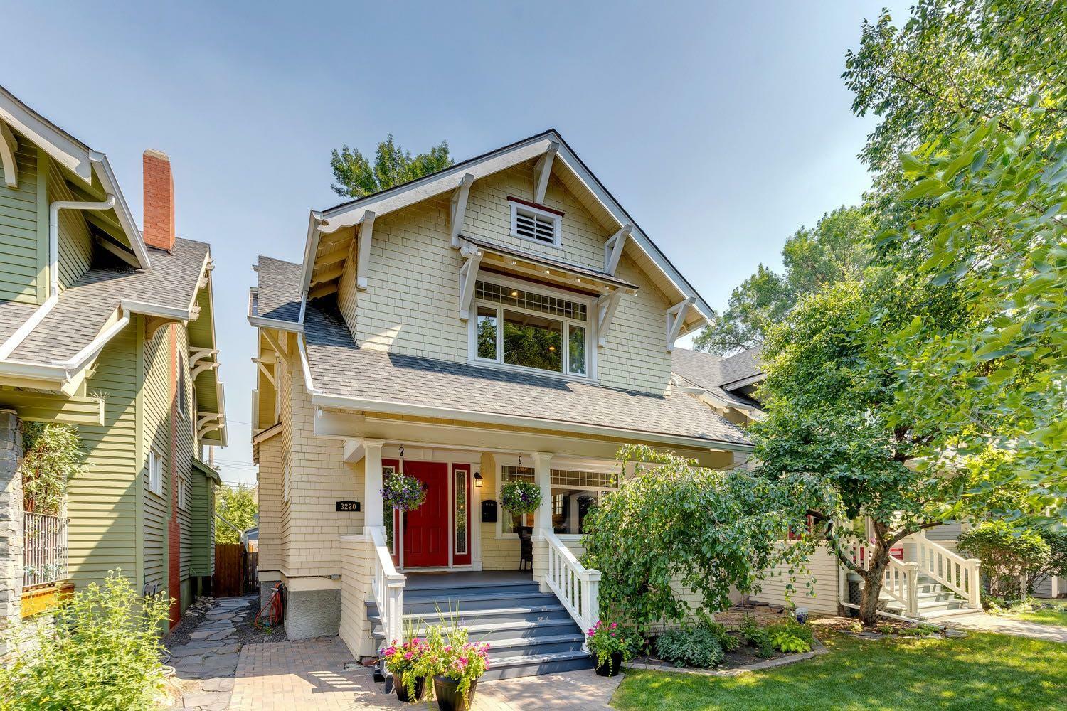 Property Photo:  3220 6 Street SW  AB T2S 2M3 