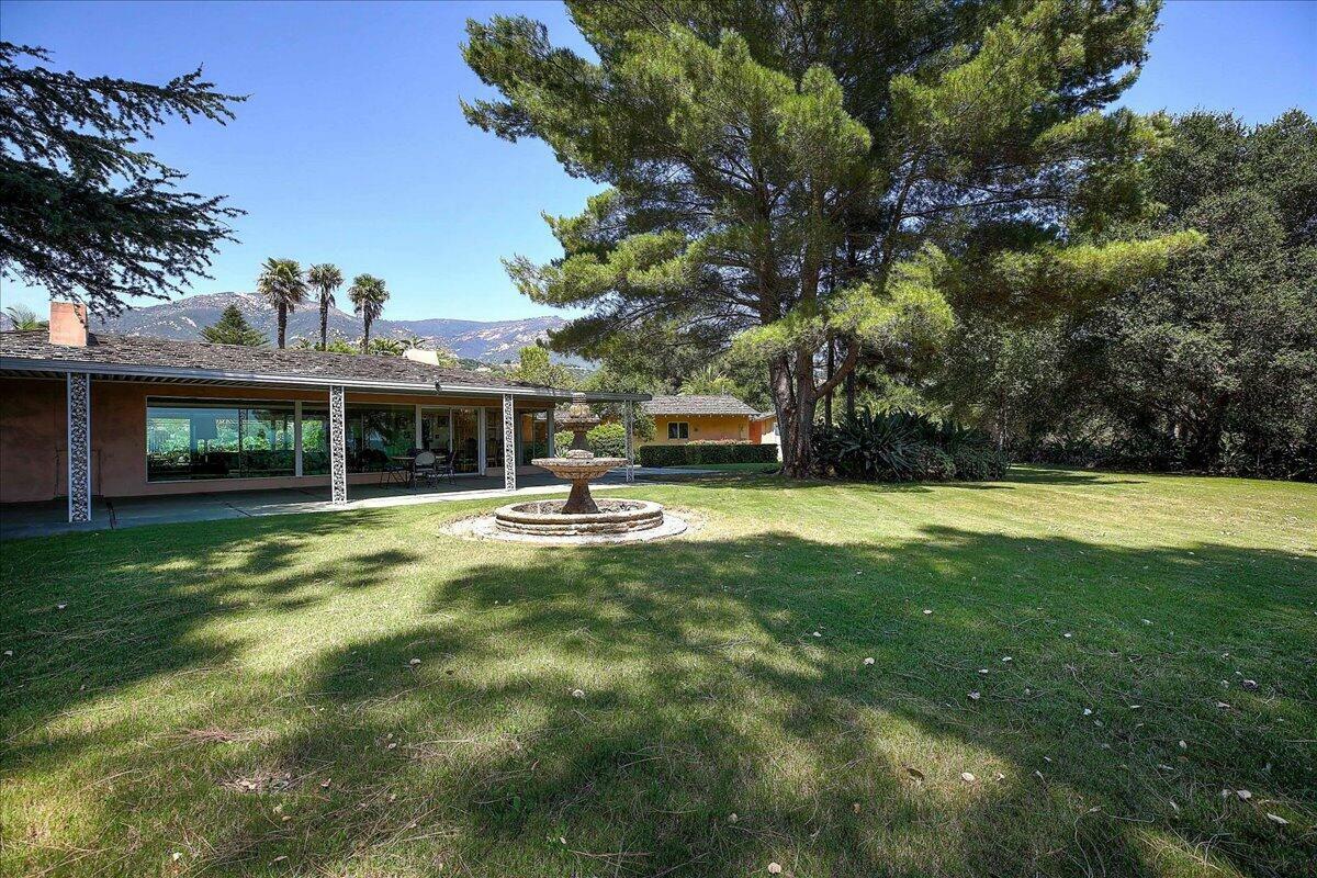 Property Photo:  3750 Foothill Rd  CA 93105 